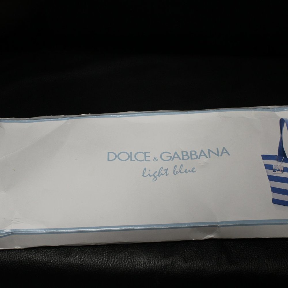 NWT UNOPENED DOLCE & GABANNA SHOPPING TOTE
